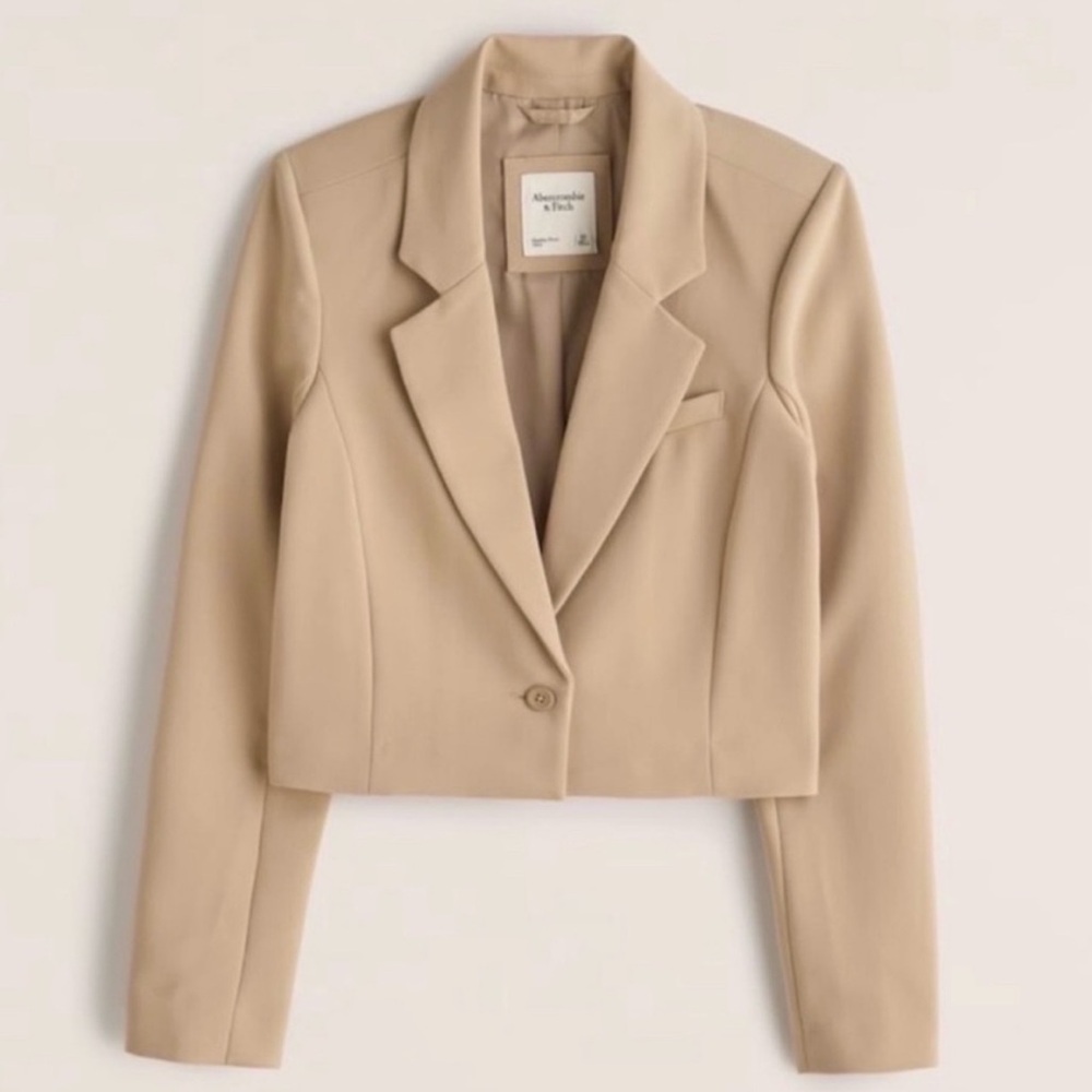 Cropped Blazer